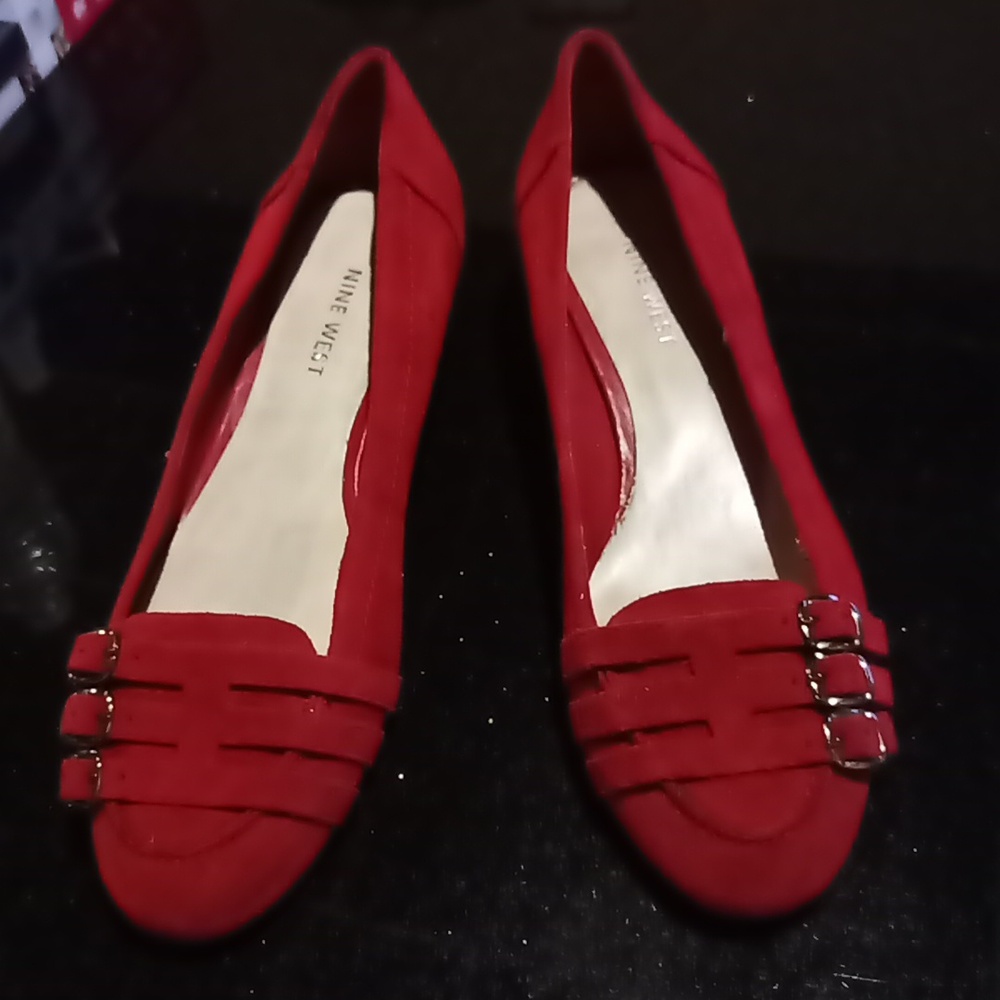 Nine West Christmas Red Suede Strappy 1" Heel Sz. 6.5